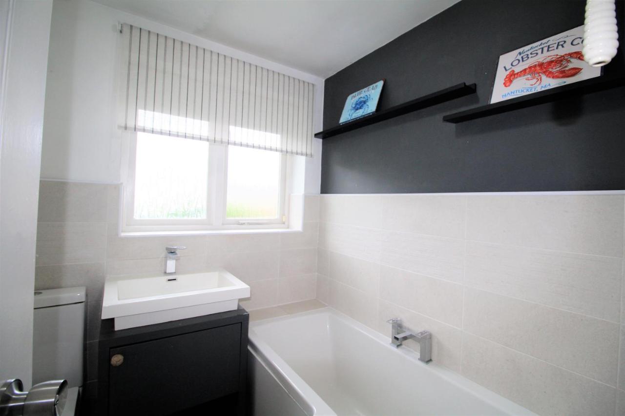 Doncaster - Warmsworth - Great Customer Feedback - 3 Bed Detached House - Private Garden & Parking Plus Garage - Quiet Cul De Sac Location - Dog Friendly - Fast Wifi - Close To Motorway Access Dış mekan fotoğraf